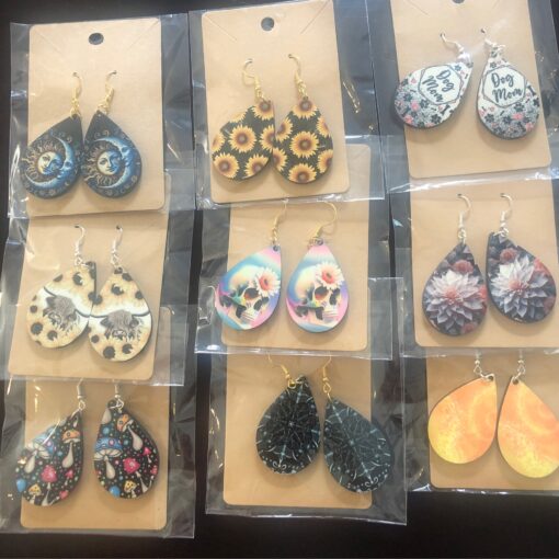 Earrings - teardrop