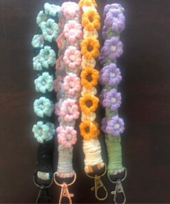 Macrame Daisy Lanyard