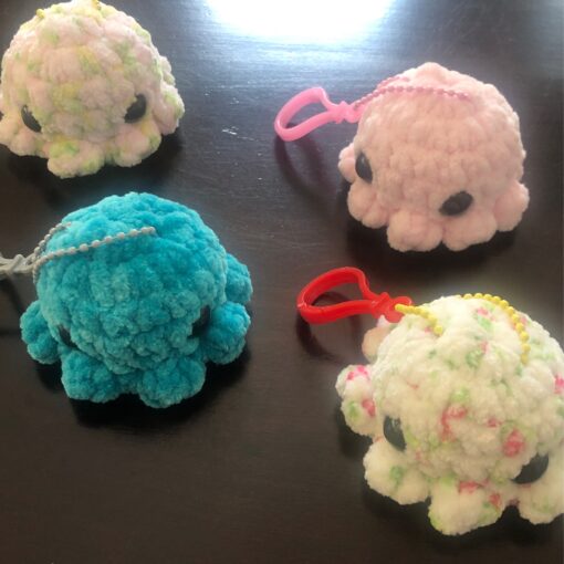 Octopus - keychain / backpack buddy
