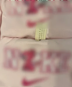 Hoodie - Swoosh Pink Alien